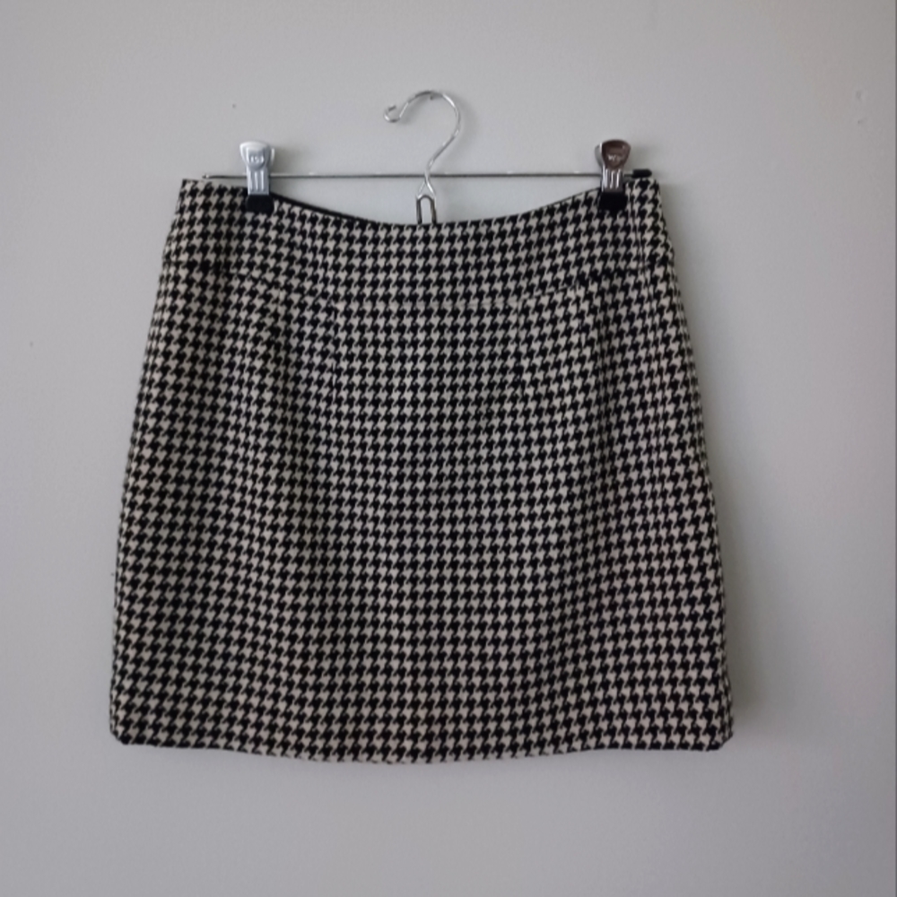 Banana Republic Houndstooth Skirt Petite
